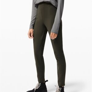 Lululemon Here To There High-Rise 7/8 Pant
